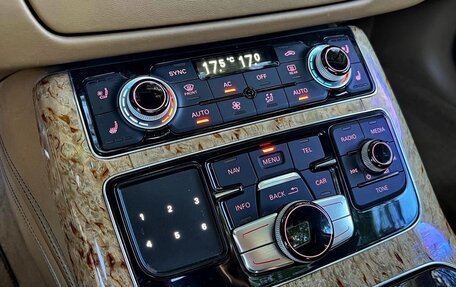 Audi A8, 2012 год, 2 890 000 рублей, 28 фотография