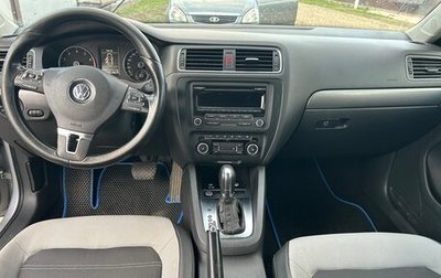 Volkswagen Jetta VI, 2011 год, 650 000 рублей, 1 фотография