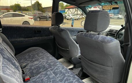 Toyota Ipsum II, 1997 год, 520 000 рублей, 15 фотография