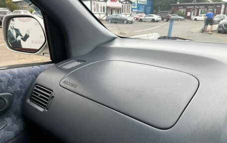 Toyota Ipsum II, 1997 год, 520 000 рублей, 26 фотография