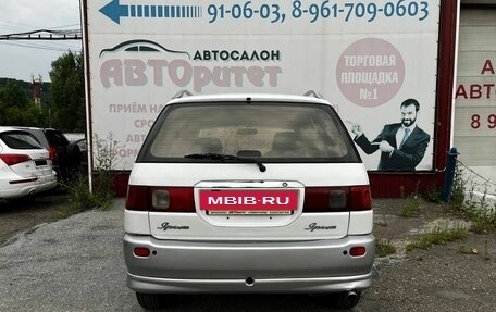 Toyota Ipsum II, 1997 год, 520 000 рублей, 7 фотография