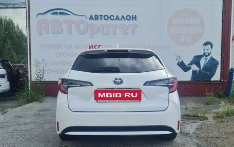 Toyota Corolla, 2020 год, 1 990 000 рублей, 6 фотография