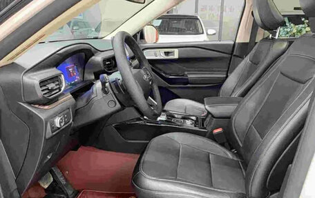 Ford Explorer VI, 2021 год, 2 830 000 рублей, 7 фотография
