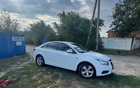 Chevrolet Cruze II, 2012 год, 890 000 рублей, 3 фотография