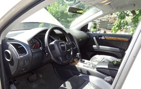 Audi Q7, 2006 год, 1 500 000 рублей, 5 фотография