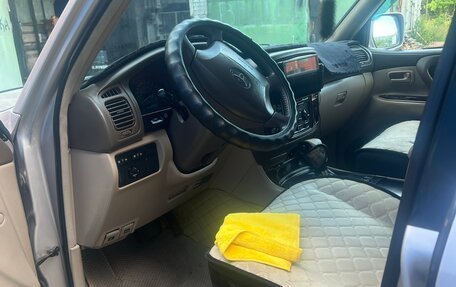 Toyota Land Cruiser 100 рестайлинг 2, 2000 год, 1 750 000 рублей, 5 фотография