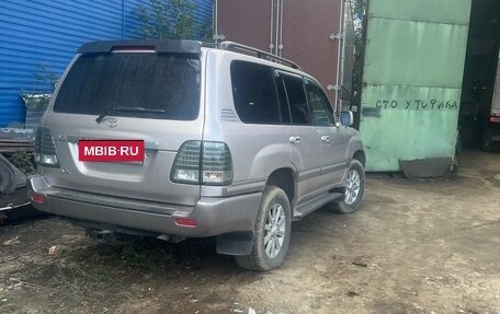 Toyota Land Cruiser 100 рестайлинг 2, 2000 год, 1 750 000 рублей, 2 фотография