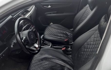 KIA Rio IV, 2018 год, 850 000 рублей, 8 фотография