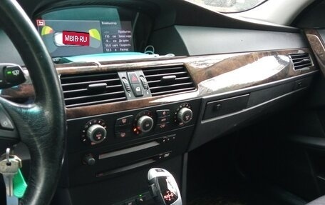 BMW 5 серия, 2004 год, 1 000 000 рублей, 5 фотография