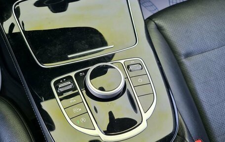 Mercedes-Benz E-Класс, 2017 год, 2 100 000 рублей, 31 фотография