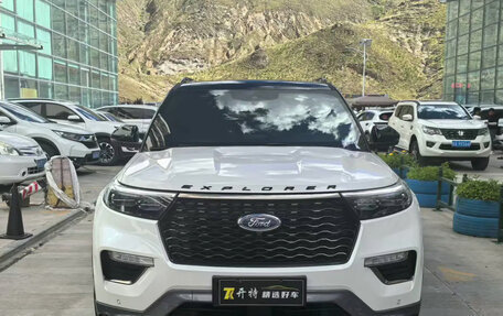 Ford Explorer VI, 2021 год, 2 530 000 рублей, 3 фотография