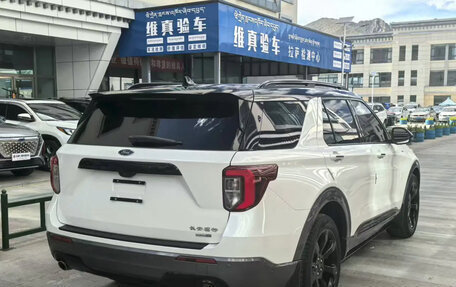 Ford Explorer VI, 2021 год, 2 530 000 рублей, 6 фотография