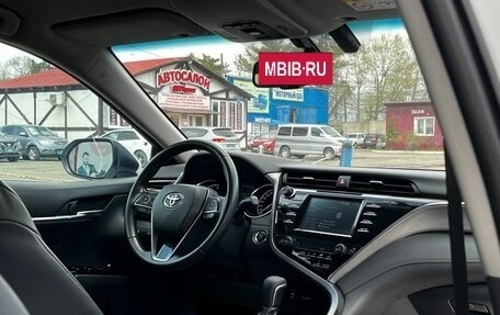 Toyota Camry, 2018 год, 2 300 000 рублей, 14 фотография