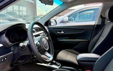 KIA Rio IV, 2018 год, 1 419 990 рублей, 8 фотография