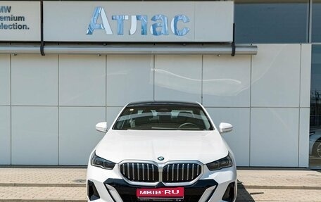 BMW 5 серия, 2025 год, 8 290 000 рублей, 7 фотография