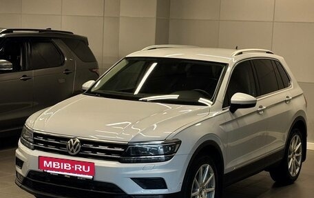 Volkswagen Tiguan II, 2018 год, 2 197 000 рублей, 3 фотография