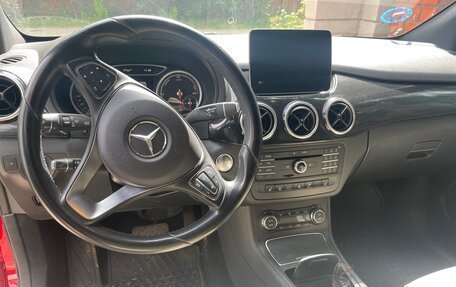 Mercedes-Benz B-Класс, 2017 год, 1 450 000 рублей, 4 фотография