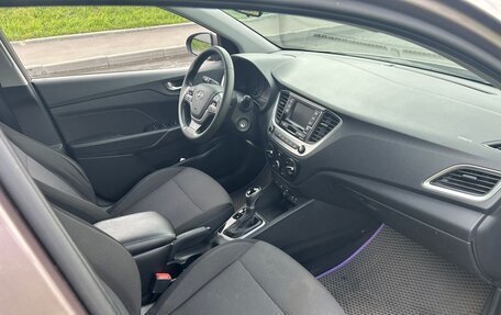 Hyundai Solaris II рестайлинг, 2018 год, 1 160 000 рублей, 6 фотография
