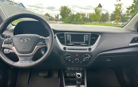 Hyundai Solaris II рестайлинг, 2018 год, 1 160 000 рублей, 5 фотография
