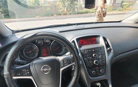 Opel Astra J, 2012 год, 700 000 рублей, 11 фотография