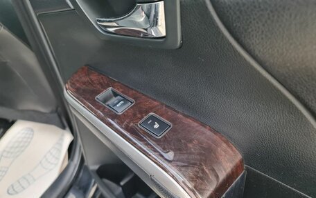 Toyota Camry, 2018 год, 2 300 000 рублей, 16 фотография