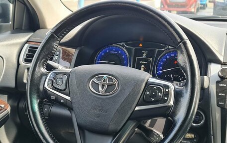 Toyota Camry, 2018 год, 2 300 000 рублей, 37 фотография