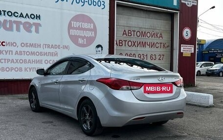 Hyundai Elantra V, 2012 год, 750 000 рублей, 4 фотография