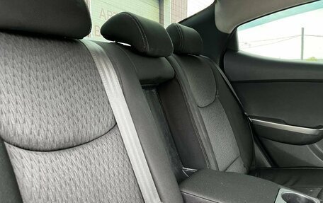 Hyundai Elantra V, 2012 год, 750 000 рублей, 19 фотография
