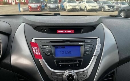 Hyundai Elantra V, 2012 год, 750 000 рублей, 13 фотография