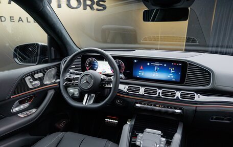 Mercedes-Benz GLS, 2025 год, 18 790 000 рублей, 24 фотография