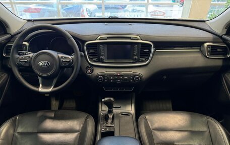 KIA Sorento III Prime рестайлинг, 2017 год, 2 250 000 рублей, 8 фотография