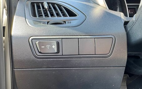 Hyundai ix35 I рестайлинг, 2013 год, 1 220 000 рублей, 21 фотография