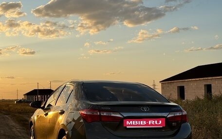 Toyota Corolla, 2013 год, 1 390 000 рублей, 2 фотография