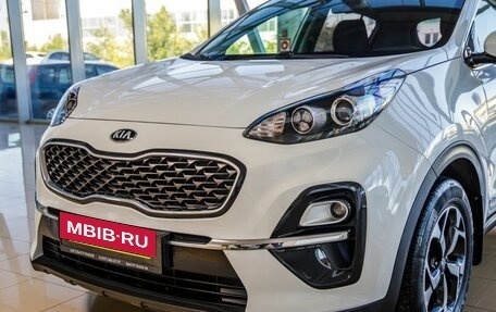 KIA Sportage IV рестайлинг, 2019 год, 2 198 000 рублей, 10 фотография