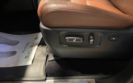 Toyota Land Cruiser 200, 2016 год, 7 350 000 рублей, 17 фотография