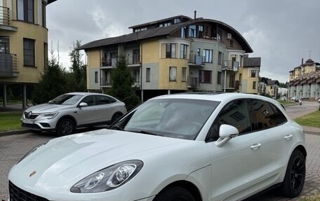 Porsche Macan I рестайлинг, 2015 год, 3 150 000 рублей, 1 фотография