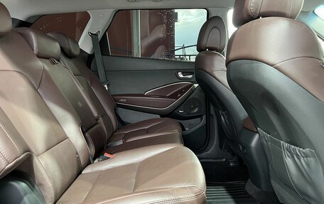 Hyundai Santa Fe III рестайлинг, 2017 год, 2 399 000 рублей, 13 фотография