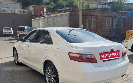 Toyota Camry, 2010 год, 1 350 000 рублей, 3 фотография