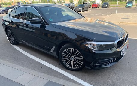 BMW 5 серия, 2019 год, 3 650 000 рублей, 3 фотография