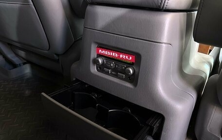 Lexus LX II, 2005 год, 2 349 000 рублей, 26 фотография