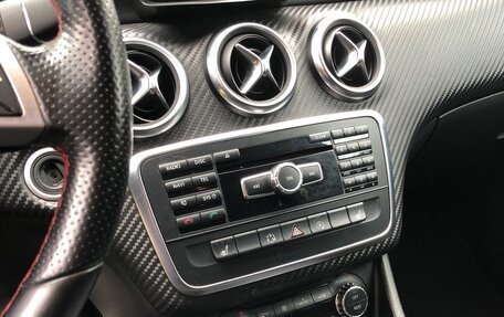 Mercedes-Benz A-Класс, 2015 год, 1 390 000 рублей, 7 фотография