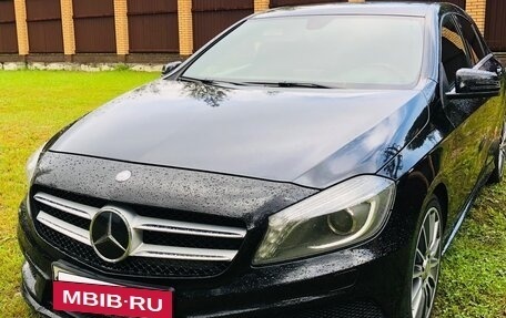 Mercedes-Benz A-Класс, 2015 год, 1 390 000 рублей, 9 фотография