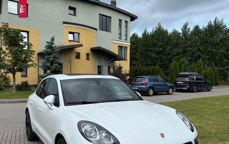 Porsche Macan I рестайлинг, 2015 год, 3 150 000 рублей, 2 фотография