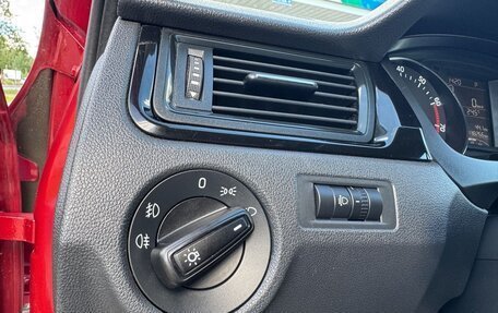 Skoda Rapid I, 2017 год, 945 000 рублей, 14 фотография