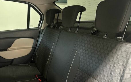 Renault Logan II, 2018 год, 1 049 900 рублей, 10 фотография