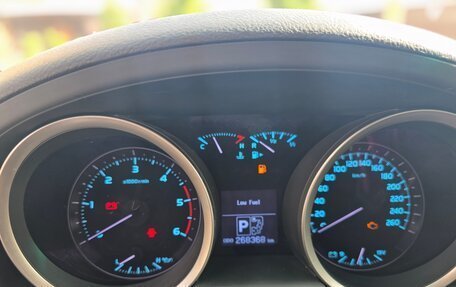 Toyota Land Cruiser 200, 2011 год, 4 000 000 рублей, 6 фотография