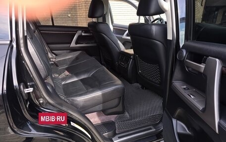 Toyota Land Cruiser 200, 2011 год, 4 000 000 рублей, 12 фотография