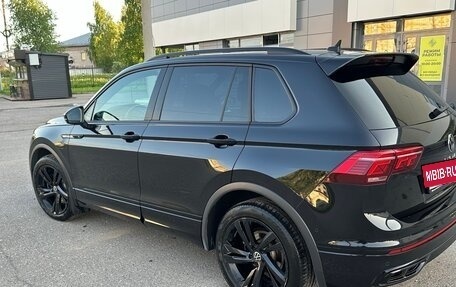 Volkswagen Tiguan II, 2021 год, 3 850 000 рублей, 3 фотография
