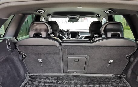 Volvo XC60 II, 2018 год, 4 000 000 рублей, 5 фотография
