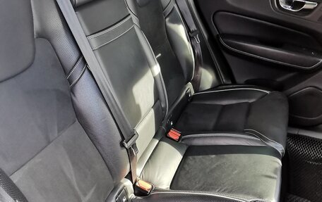 Volvo XC60 II, 2018 год, 4 000 000 рублей, 12 фотография